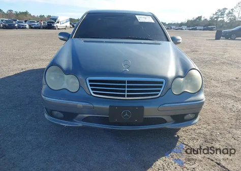 2005 Mercedes-Benz C 230 Kompressor Sport z USA, uszkodzony, nr VIN WDBRF40J95F703184